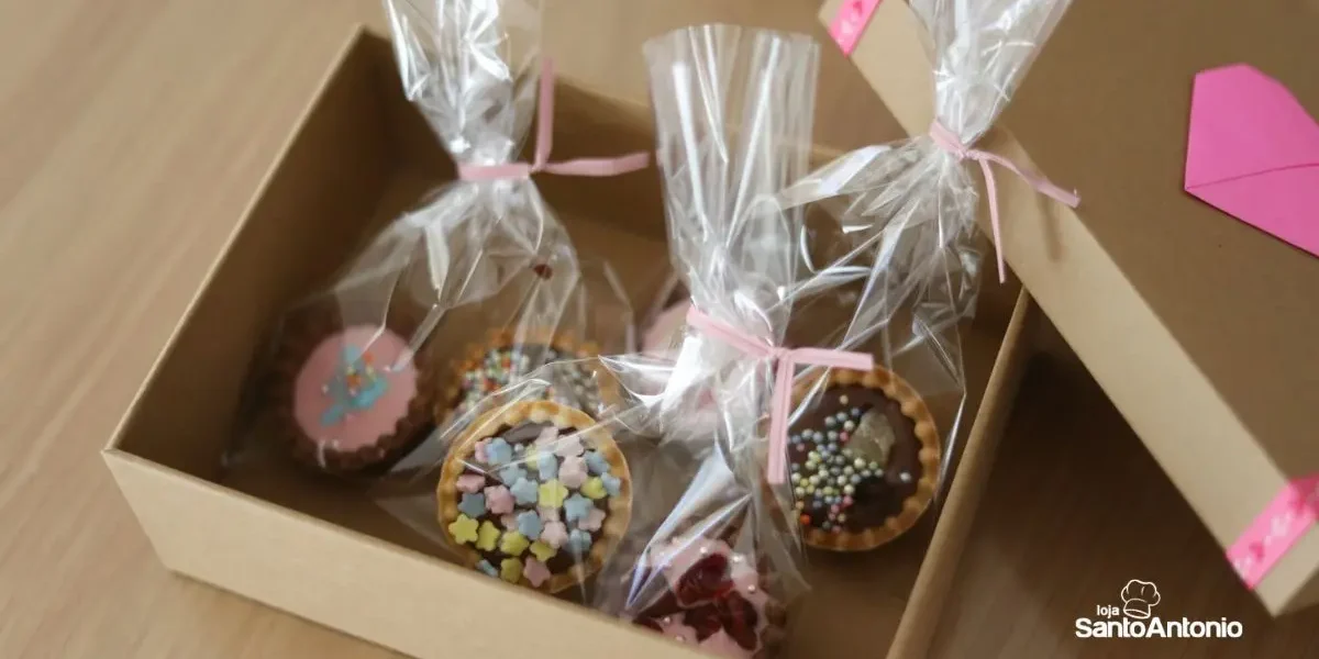 Como calcular custos e precificar doces artesanais corretamente (sem prejuízo e com lucro)